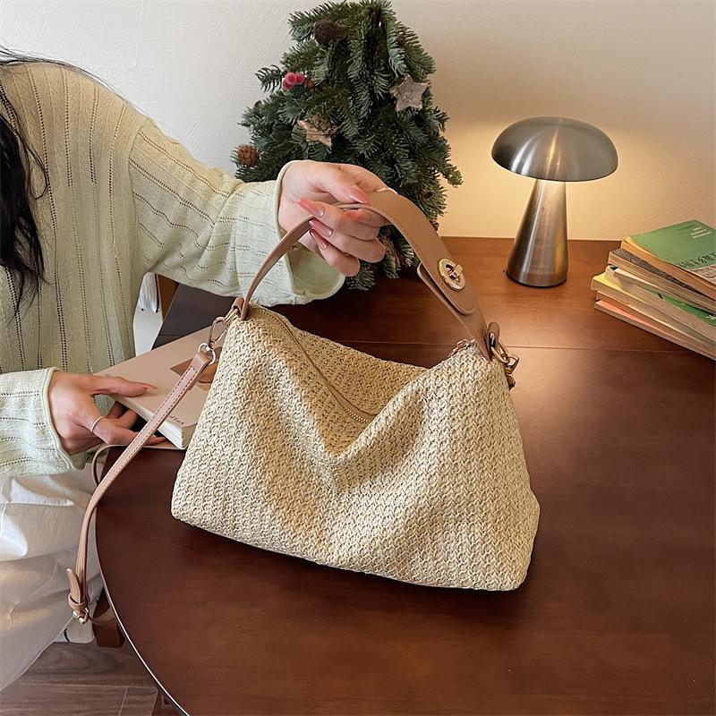2026 Summer Straw Woven Underarm Bag: Casual Single Shoulder Beach Tote