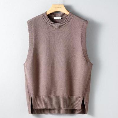 Men's Sleeveless Winter Knit Vest: Trendy, Loose Fit with Slits, Round Neck Pullover, Ideal for Layering.