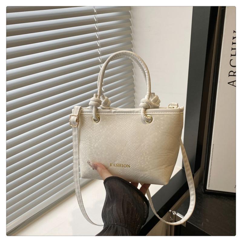 

Веселая линия большая вместимость новая мода однотонный простой тренд кроссбоди подмышечная сумка на плечо белый