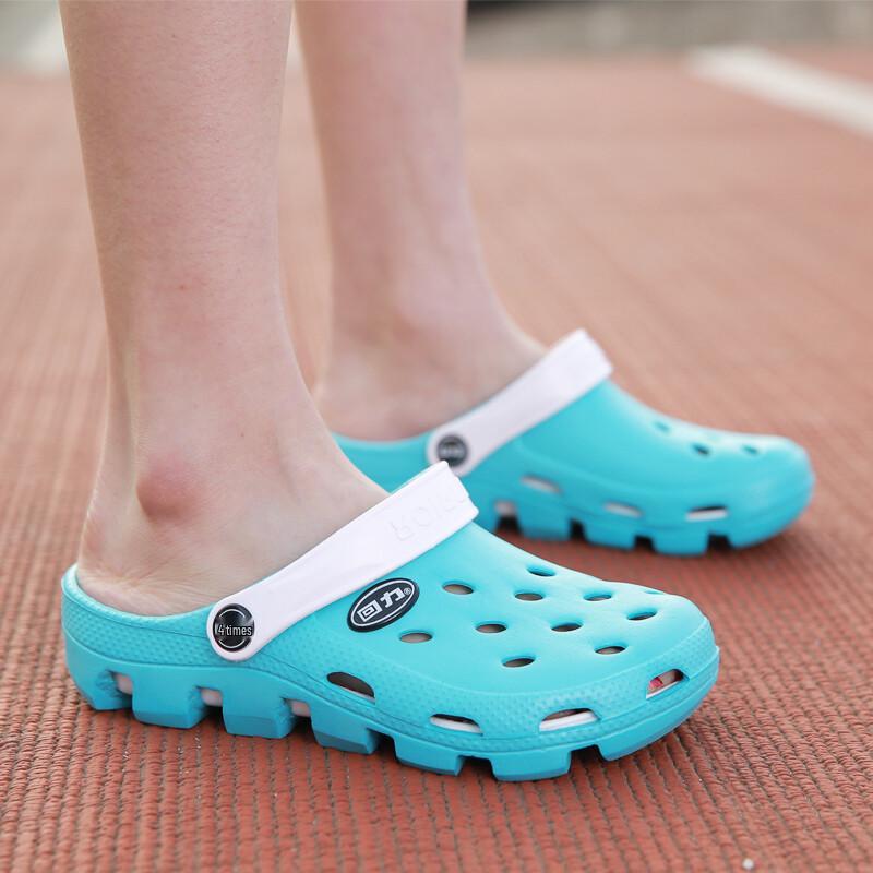 Warrior 049 Closed-Toe Clog Sandals