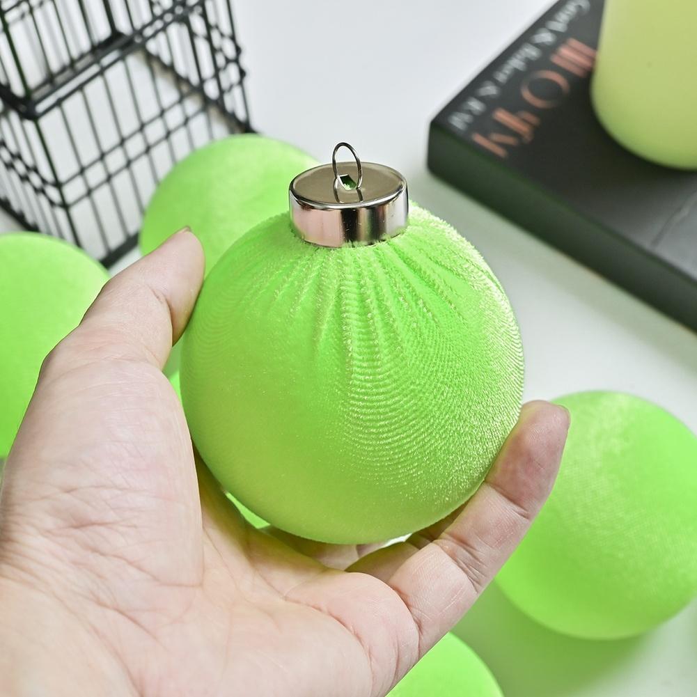 Festive Home Decoration Olive Green Christmas Ball Ornaments Easy Hanging Christmas Balls Christmas Pendant Soft Velvet Texture