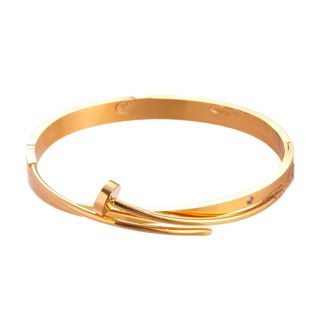 Elegant Stainless Steel Open Bangle: Simple Fashion Temperament Bracelet for Women