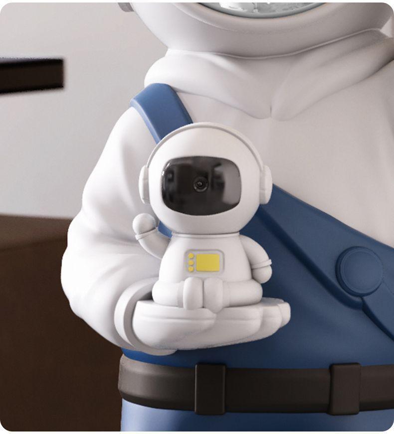 Large Astronaut Figurine with Starry Sky Light – Floor-Standing Decoration for Living Room or TV Cabinet, Perfect Housewarming Gift.