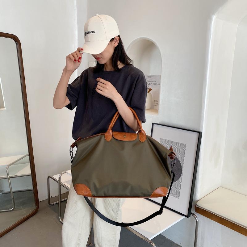 Mode Farbblock Kurztrip Reisetasche Bequemes Nylon Große Kapazität Gepäcktasche Leichte Schwimm-Fitness-Tasche Schlichte Alltags-Ausgehhandtaschen