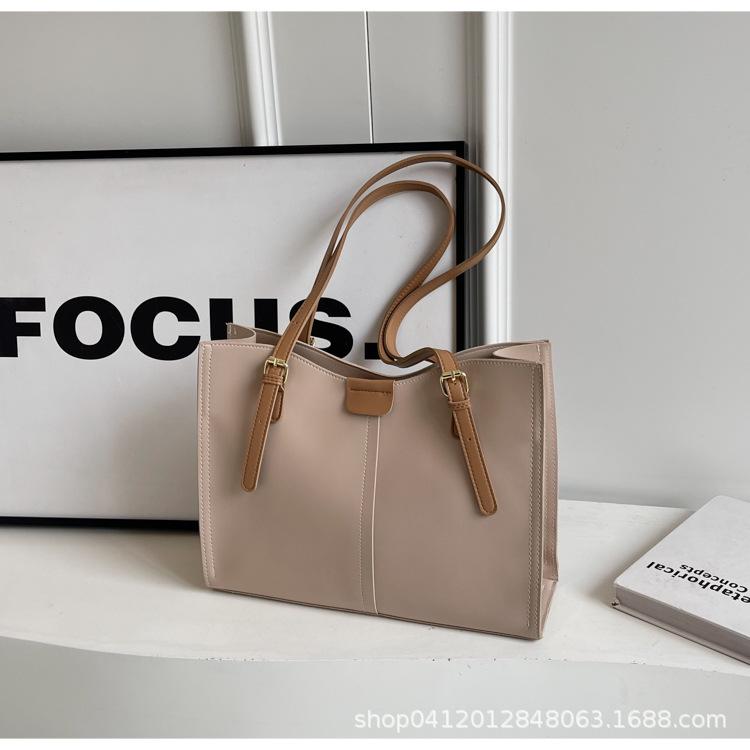 Fashion Texture Tote Bag Women's 2025 New Large-capacity Simple Shoulder Bag Casual Retro Work Commuter Bag