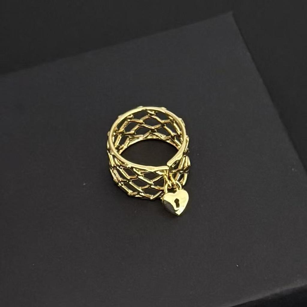 Hollow Heart Lock Ring: Unique, Stylish, Simple Design Finger Ring