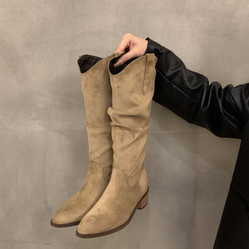 Klackade V-skurna Bruna Cowboykängor till Mitten av Vaderna, Vår/Höst 2025, Spetsig Tå Westernstil för Kvinnor