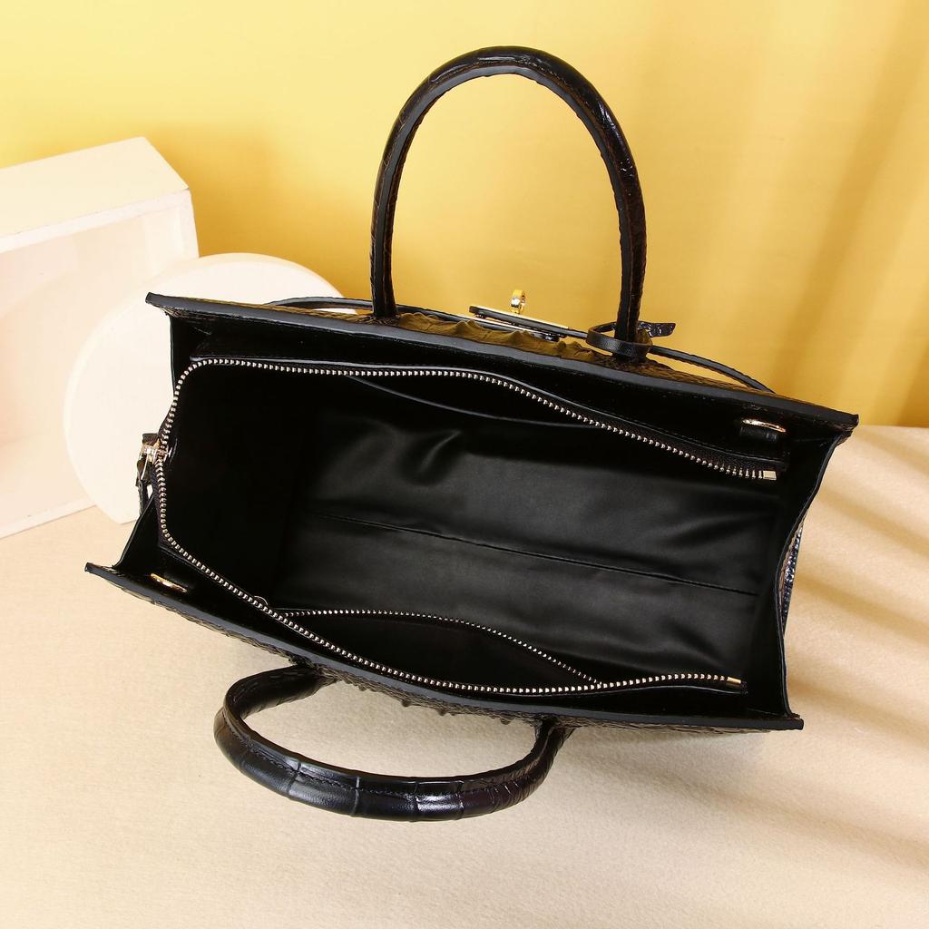 Crocodile-patterned Leather Women's Handbag, High-end and Fashionable Leather Large Bag, Versatile Crossbody Platinum Bag, Casual Women's Bag