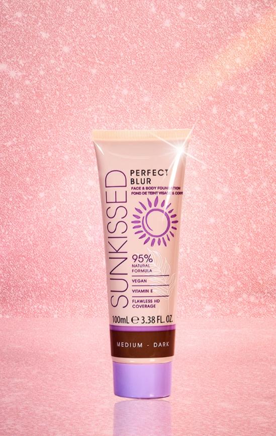 Base Sunkissed Perfect Blur FACE & Body Medium Dark