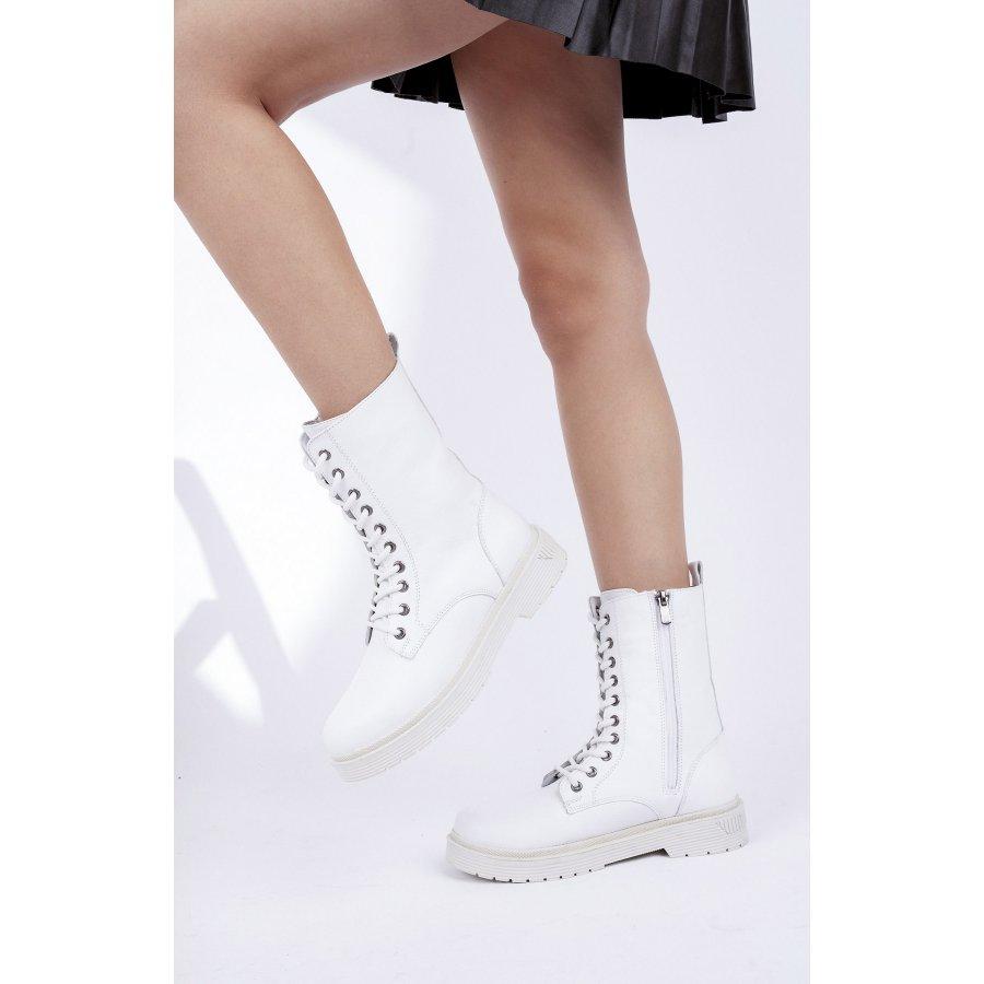 Women's Genuine Leather Thick Outsole Winter Boots