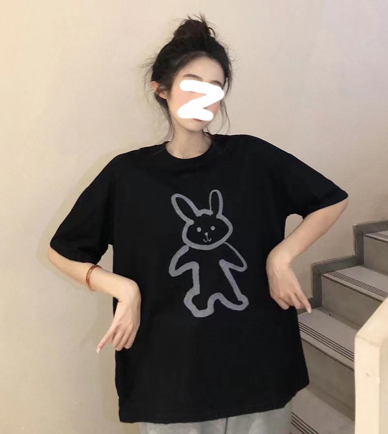 

Black rabbit short-sleeved t-shirt female design sense graffiti niche summer loose oversze casual chic top XXXL чорний
