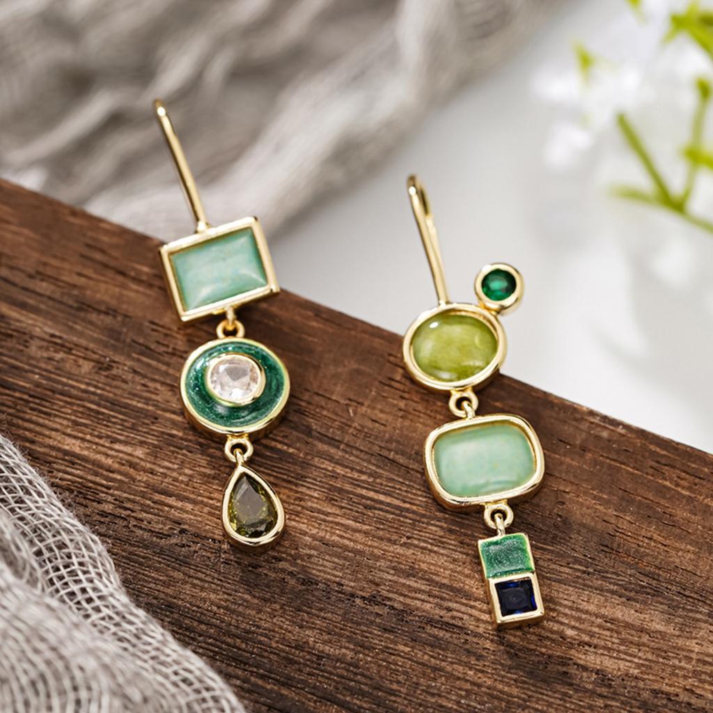 Asymmetrical Green Tone Geometric Drop Earrings for Women Retro Bohemian Style Earrings for Vacation and Daily Wear