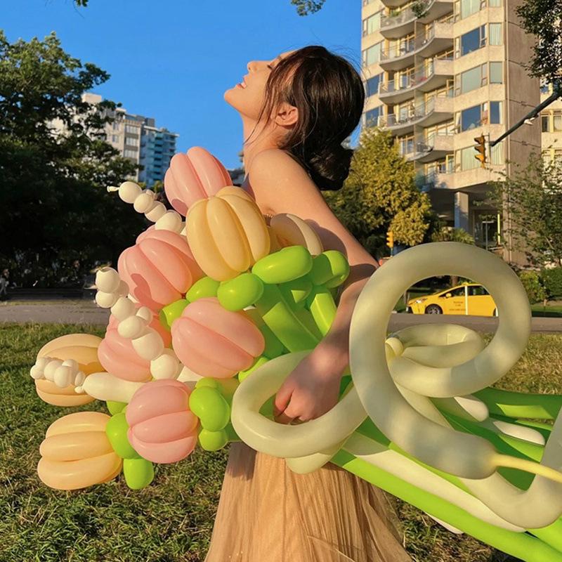 

Набір для букету з кульок Ромашки - Довгі кульки для фотографій