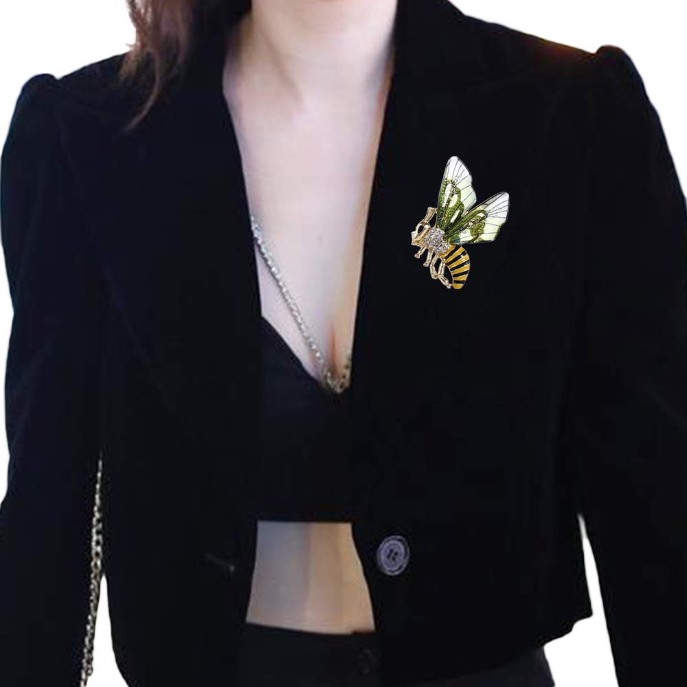 For Women Bee Exquisite Dragonfly Korean Style Brooch Drip oil Pin Butterfly Shpae Suit Accessories