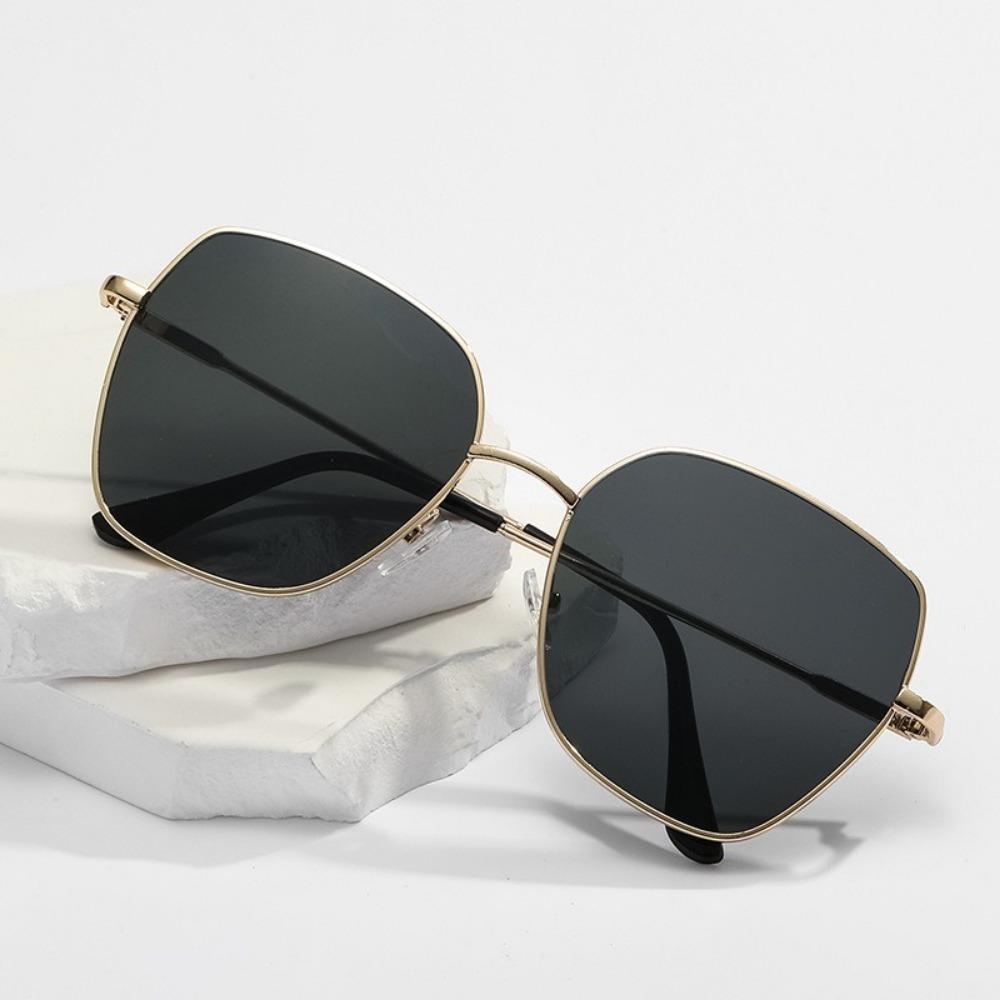 Classic Square Sunglasses for Women Men Driving Sun Glasses