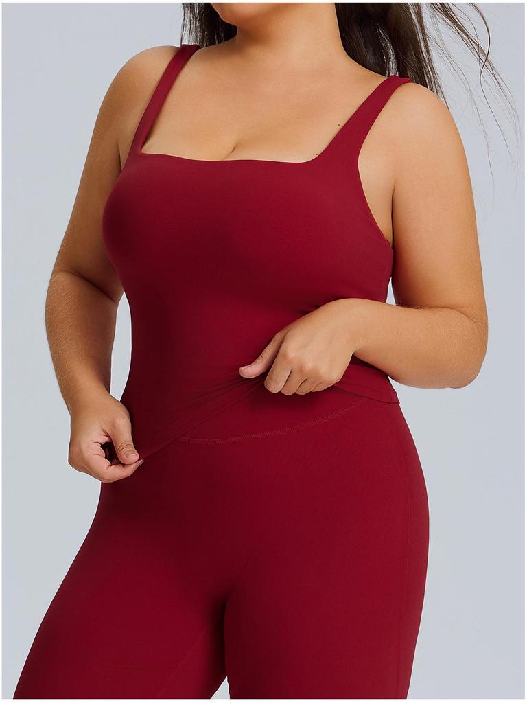 Plus Size Women's Quick-Drying Yoga Sports Vest with Elastic Fit and Beautiful Back Design