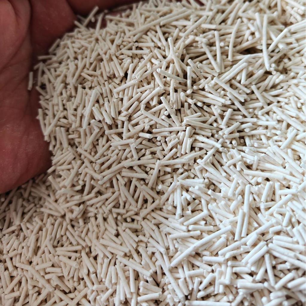 Cat Bo Le Mixed Litter: Protects, Absorbs, Clumps, Deodorizes, Almost Dust-Free, Flushable, Sterile