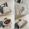 Fashiable Quilted Tote Bag with Cute Plush Bag Decorati, Autumn Leisure Large Capacity Handbag Daily Commuting Shoulder Bag