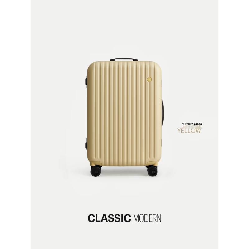ITO MODERN Hardside Spinner Luggage