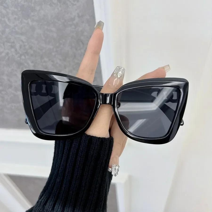 Classic Square Sunglasses Fashion Women Men Retro Stylish Glasses Casual Minimalist Female Male