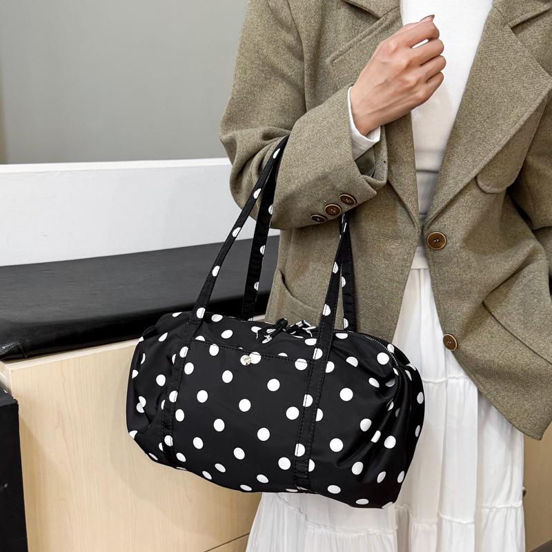 Yogodlns Simple Polka Dot Tote Bag Lightweight Nylon Handbag Women Casual Commute Shoulder Bag Large Capacity Sports Foldable Storage Bag