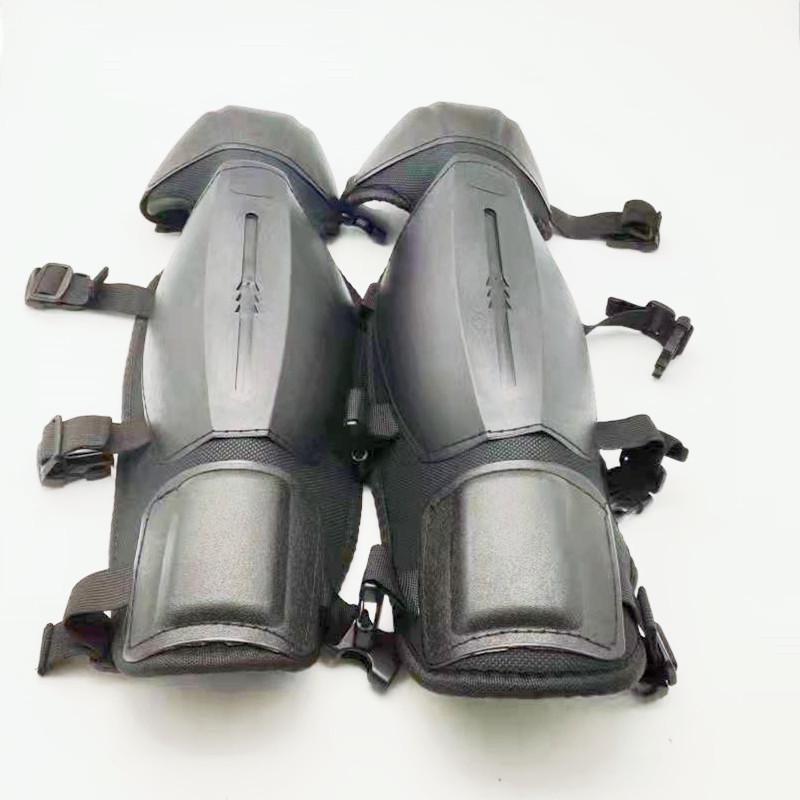 Thickened Three-Section Chainsaw & Trimmer Knee Pads for Garden & Land Clearing