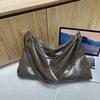 IELGY Ladies Underarm Bag Fashion Oil Wax Leather Trendy Casual All-Match Large-Capacity Cross @-