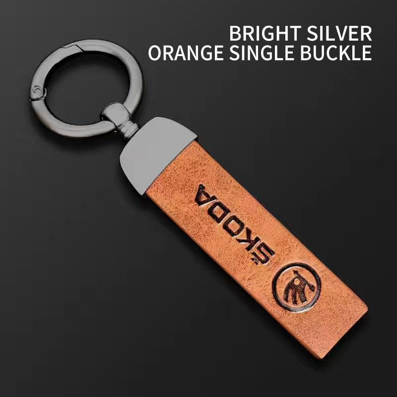High Grade Leather Keychain Car Logo Keyring Accessories For Skoda Octavia Superb Rapid Kodiaq Karoq Fabia Kamiq Citigo VisionS knzh54