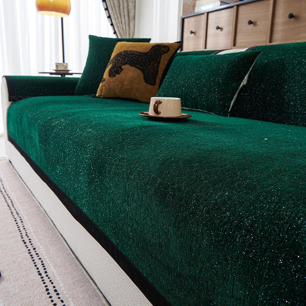 

Блестящая шениловая подушка для дивана Универсальная для всех сезонов Новая высококачественная подушка для сиденья Спинка Нескользящий чехол Тканевое полотенце 70*70cm зелёный