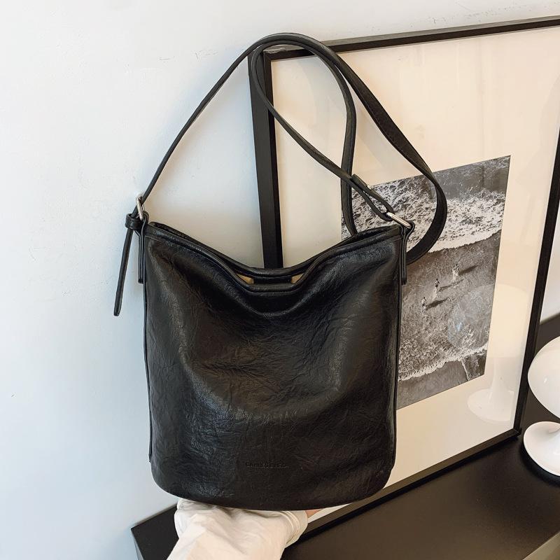 Premium bag women's summer new simple and versatile messenger bag casual shoulder bucket bag