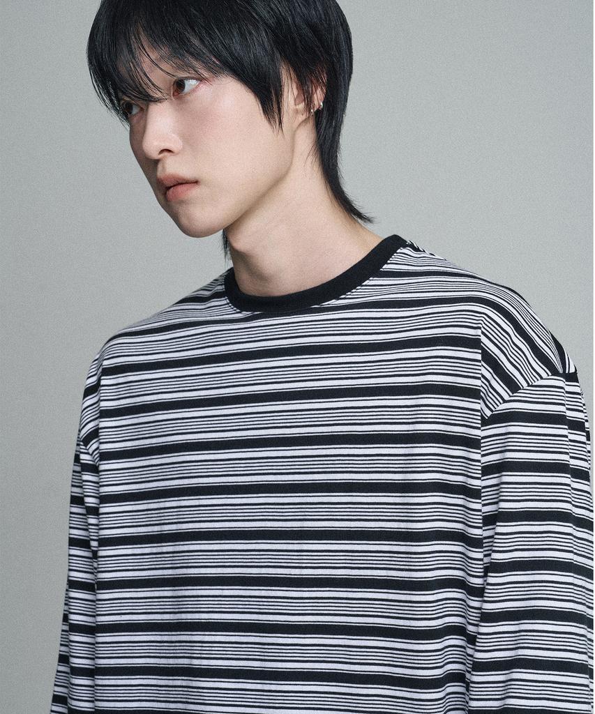 Mubeun Multi-Stripe Long Sleeve T-Shirt Black