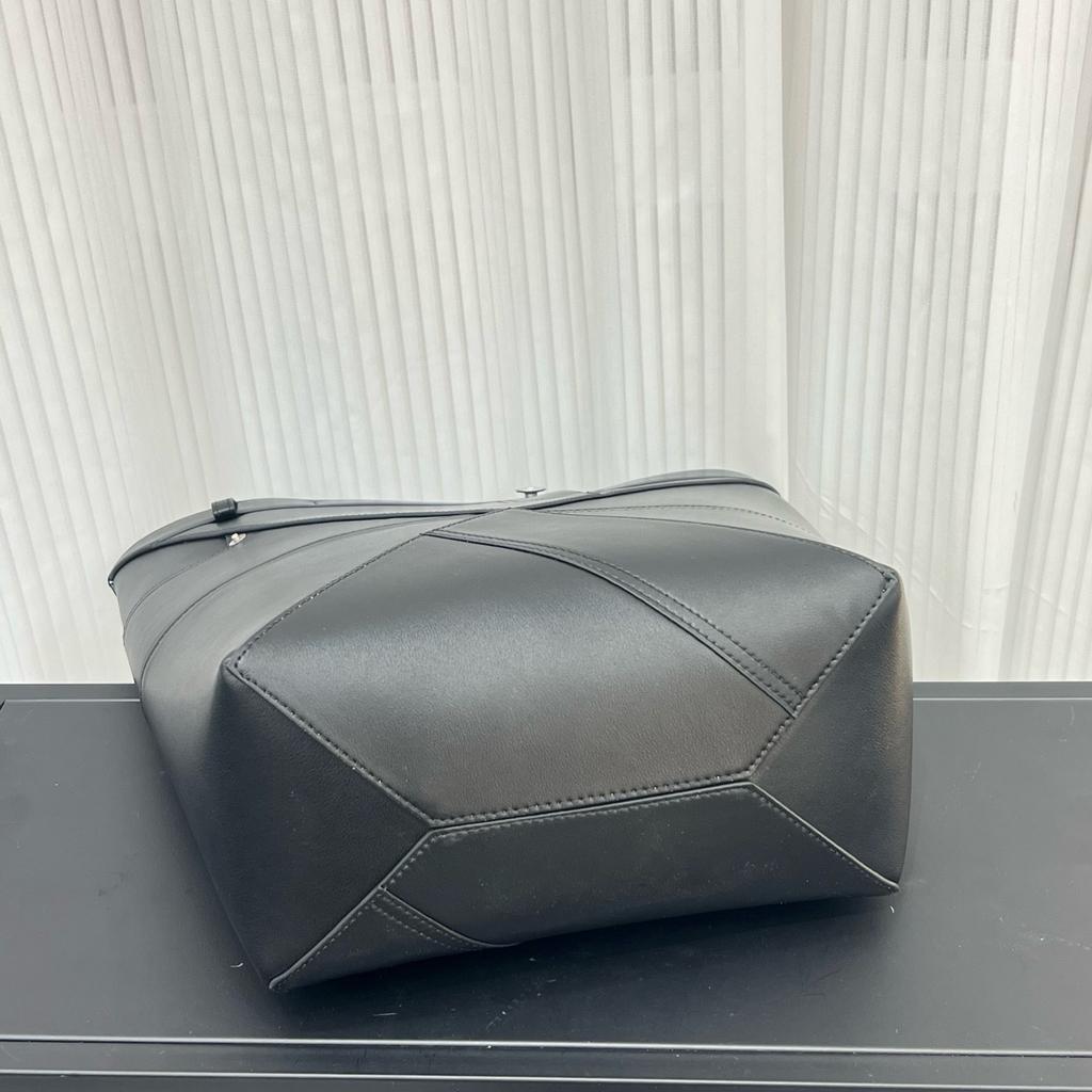 2026 New Panta Splicing Folding Tote Bag, Retro Premium Cowhide Bucket Bag, Genuine Leather Commuter Bag for Women
