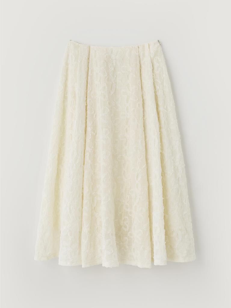 B Muse Mansion Flower Tuck Flare Skirt - Cream