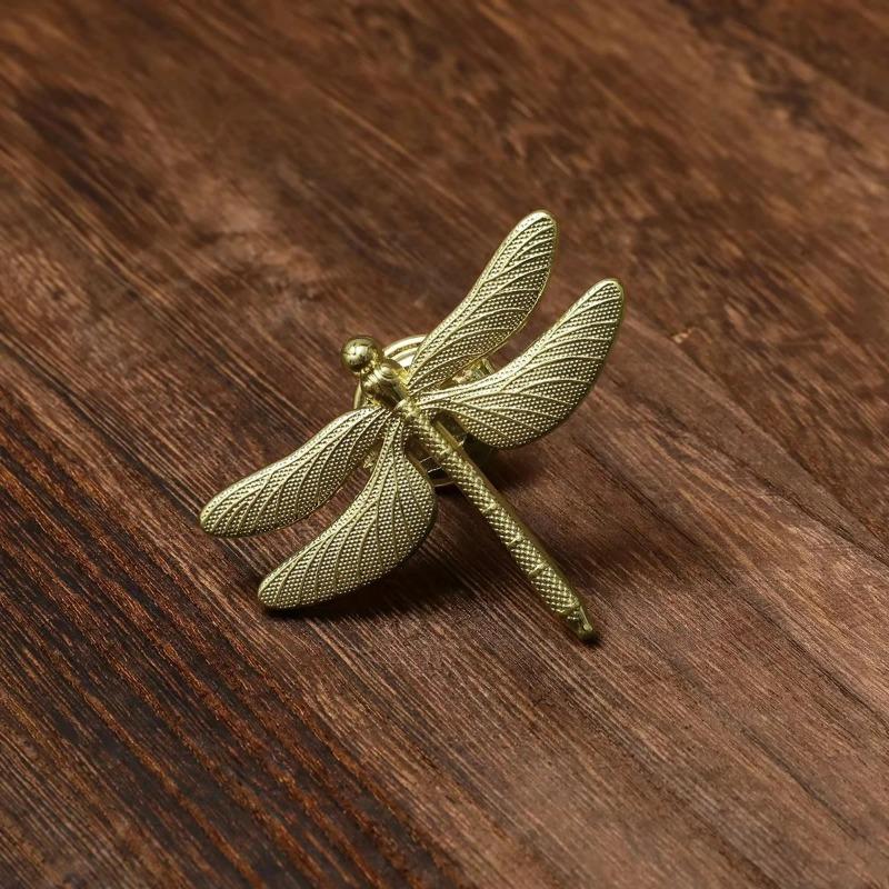 Copper Color Drawer Knobs Dragonfly-shaped Dresser Knobs Furniture Handles Insect Cabinet Pull Handles for Cabinets and Drawers