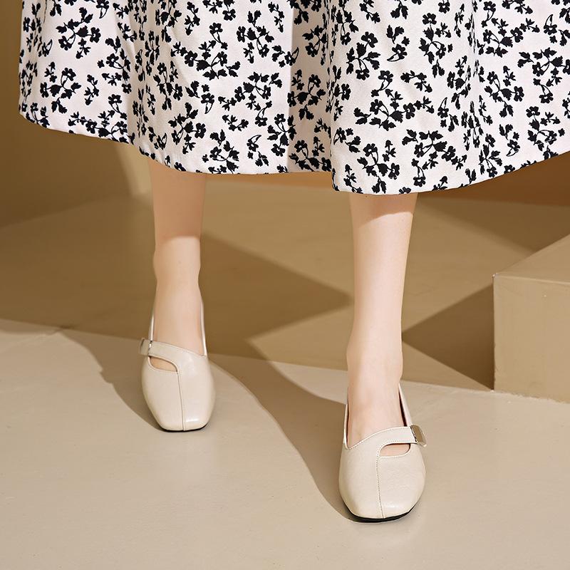 

Нежные женские туфли Мягкий Муза Веер Телесный Толстый каблук Низкий каблук Одинарные туфли Маленькие кожаные туфли с юбкой Балетные туфли на высоком каблуке 39