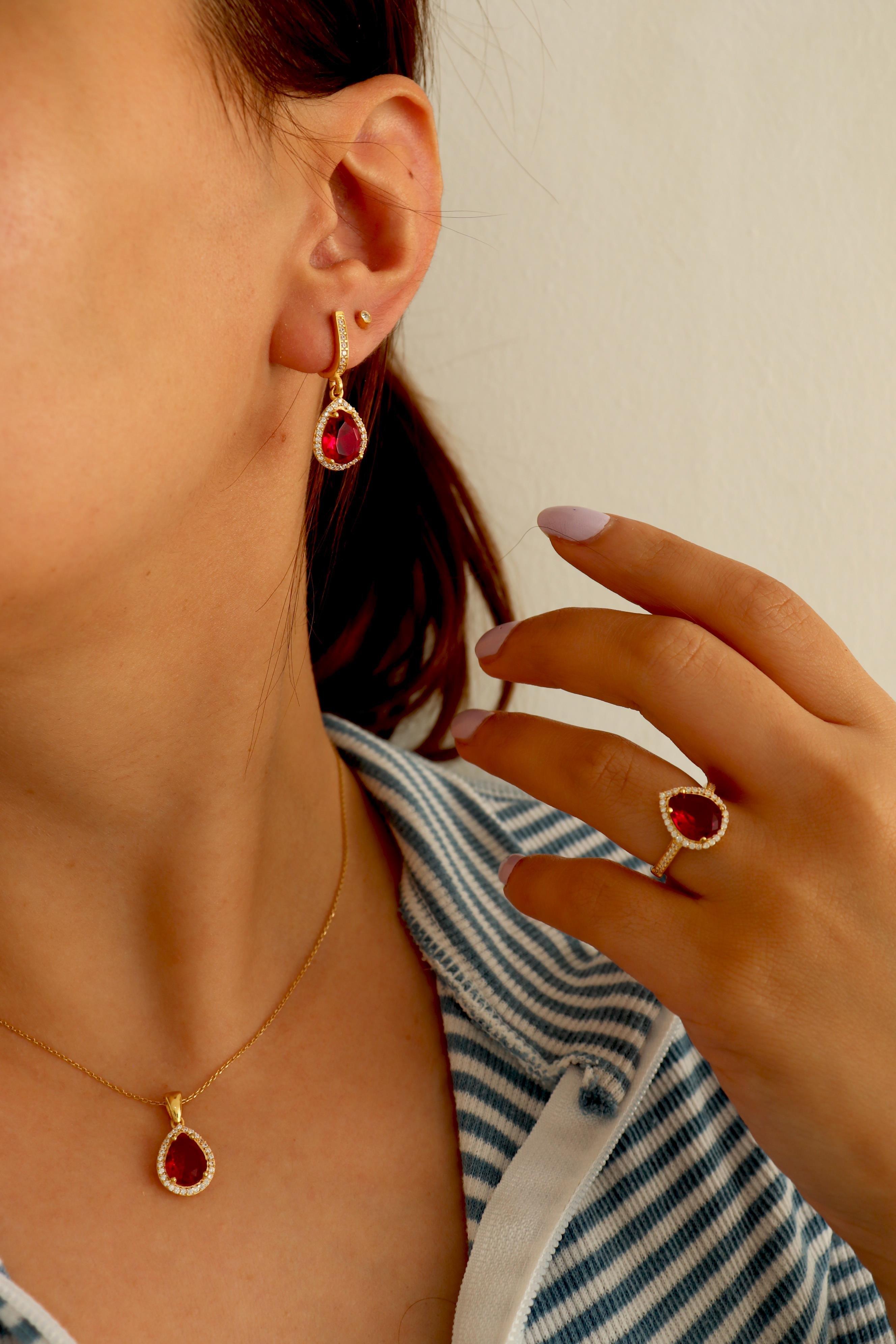

Ruby Stone Sterling Silver Set, Drop Cut Ruby Stone Jewelry, 2024 Fashion Jewelry, Silver Ring Earring And Necklace 5 срібний