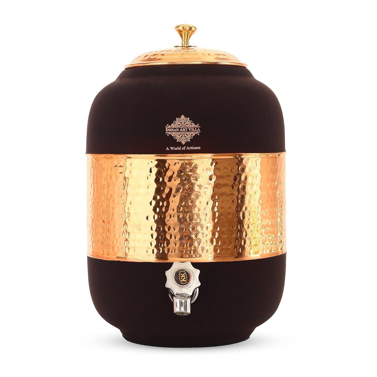 

Получеканный медный кувшин для воды с шелковистой отделкой черного цвета, объем - 8 л.