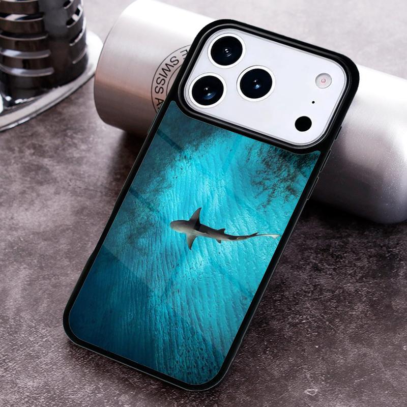 Ocean Monster Shark Swimming Phone Case for iPhone 17 16 15 Pro Max Air 14 13 12 11 Plus Shockproof Capa Cover