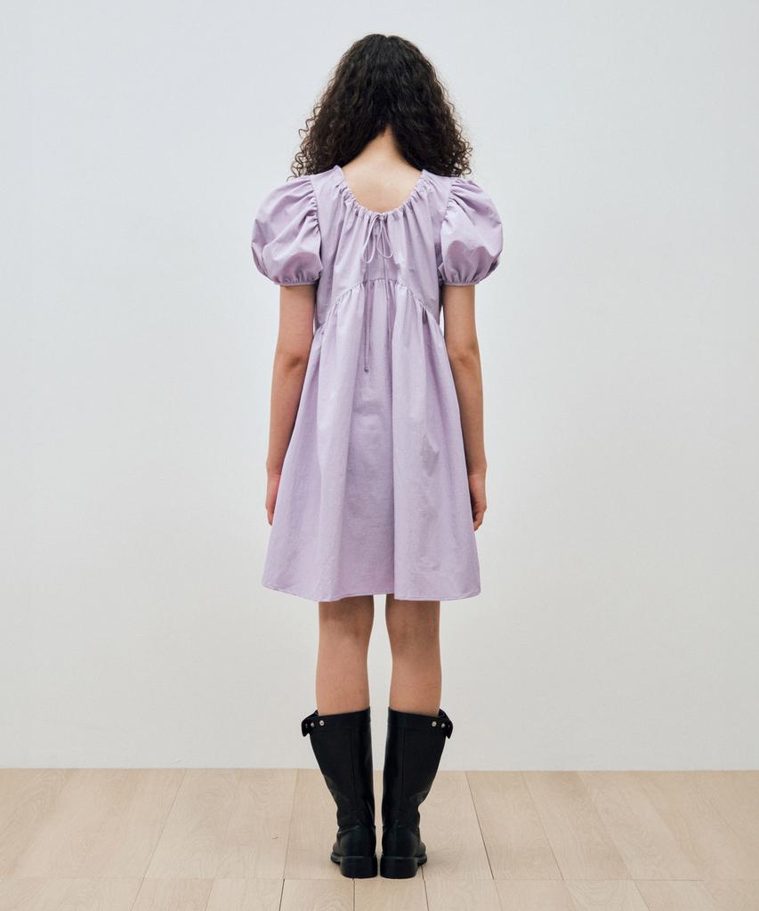 MAIS Arched Shirring Puff Sleeve Dress / Purple