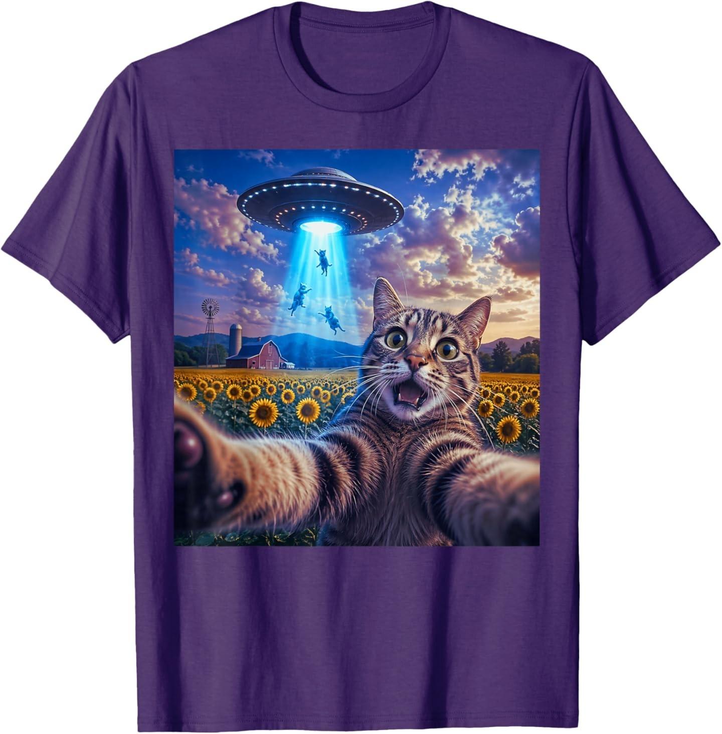 Cat Selfie with Alien UFO Funny Cat Gifts for Men Women T-Shirt S