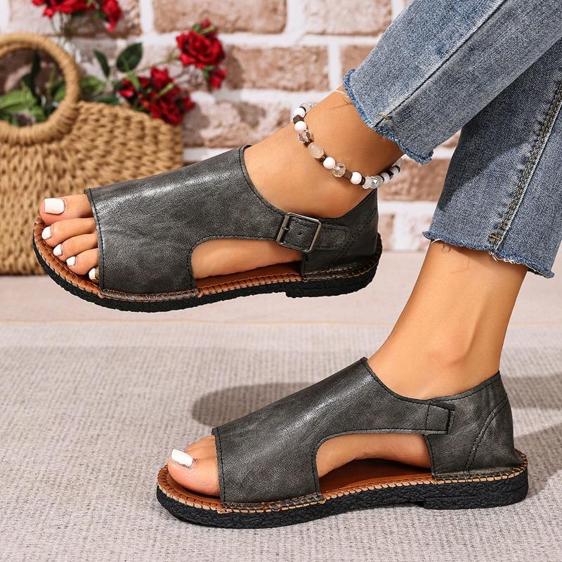 New Flat Beach Shoes, Open-toe Buttoned Large-sized Sandals for Women