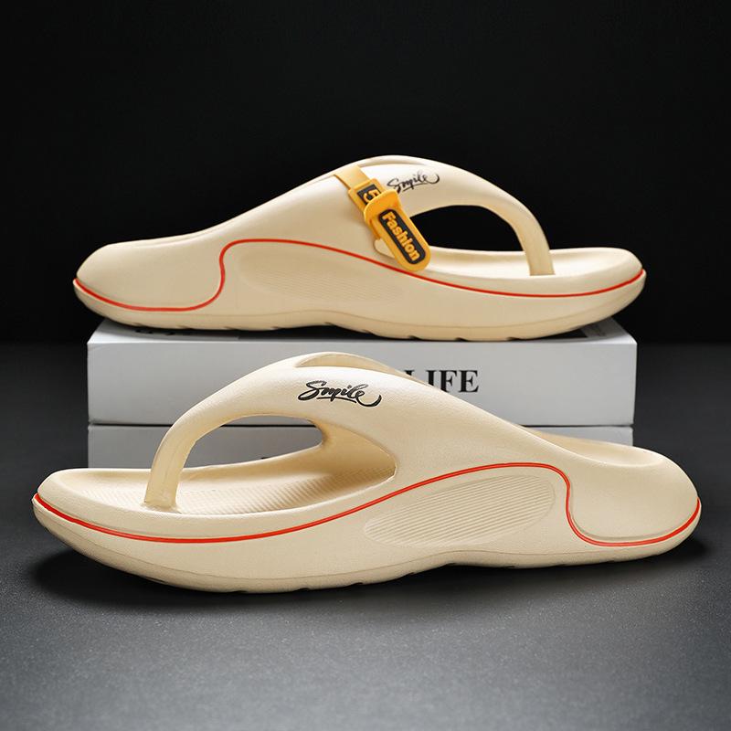 2024 Summer Lightweight Trendy Men's Flip-flops for Outdoor & Beach