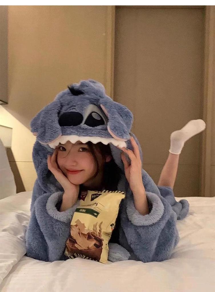 Stitch Cartoon Couple Pajamas - Autumn Winter Coral Fleece Long Robe Set for Men and Women