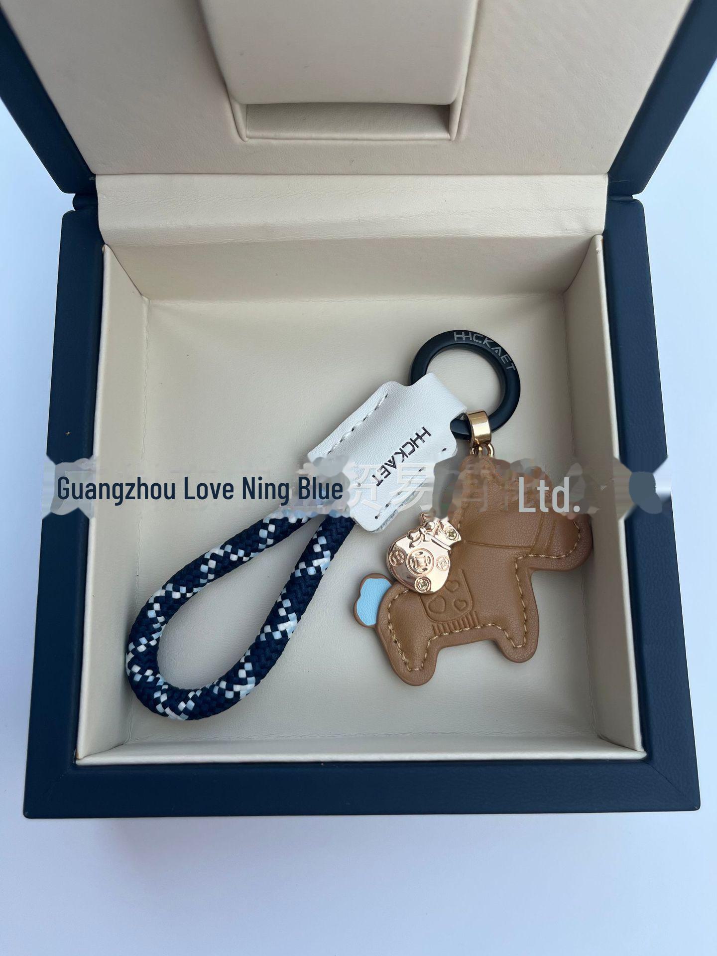 

Брелок из коровьей кожи с мгновенным предсказанием: Креативный, изысканный, парный подарочный кулон