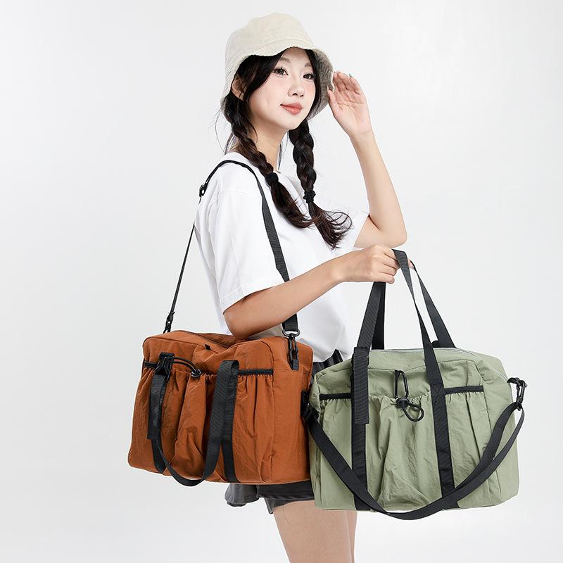 Lightweight and Large-capacity Multifunctional Travel Bag 2025 New Simple Shoulder Bag Korean Tote Bag Casual Crossbody Bag