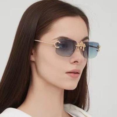 Vintage Rimless Square Cutting Lens Sunglasses Women For Men Luxury Brand Designer Popular Punk Diamond Cross Shades Uv400