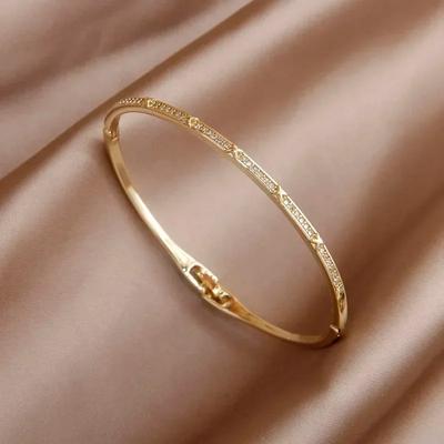 Klassieke luxe zirconia kruis bedelarmbanden voor dames modemerk sieraden elegante knooparmband