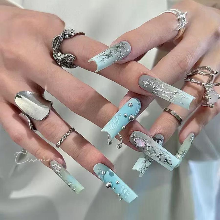 Detachable European & American Spicy Style Metal Nail Piercing Rivet Ornaments for DIY Nail Art.