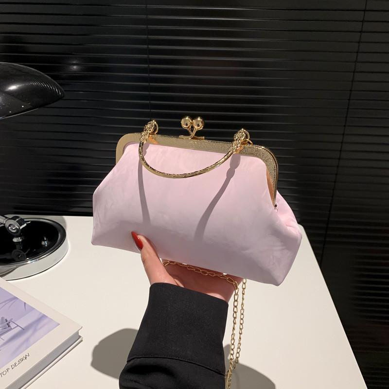 Vintage French Style Evening Bag 2024 Summer New Crossbody Bag Street Fashion Pu Shell Shape