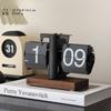 Mechanische Automatische Seite Ästhetische Wendung Uhr Figuren Heim Arbeitszimmer Digital Tischuhren Dekoration Wohnzimmer Luxus Ornamente Lustige Geschenke
